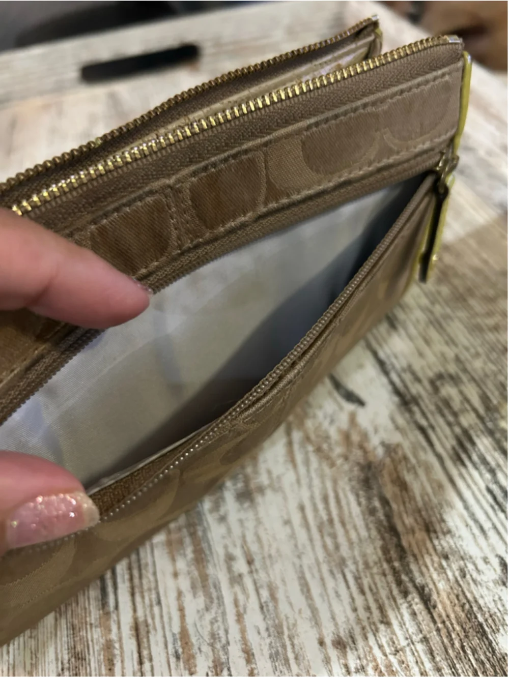 Women's Coach Signature Wristlet Clutch One Size